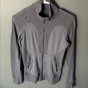 Lululemon size 8 full zip Gray jacket